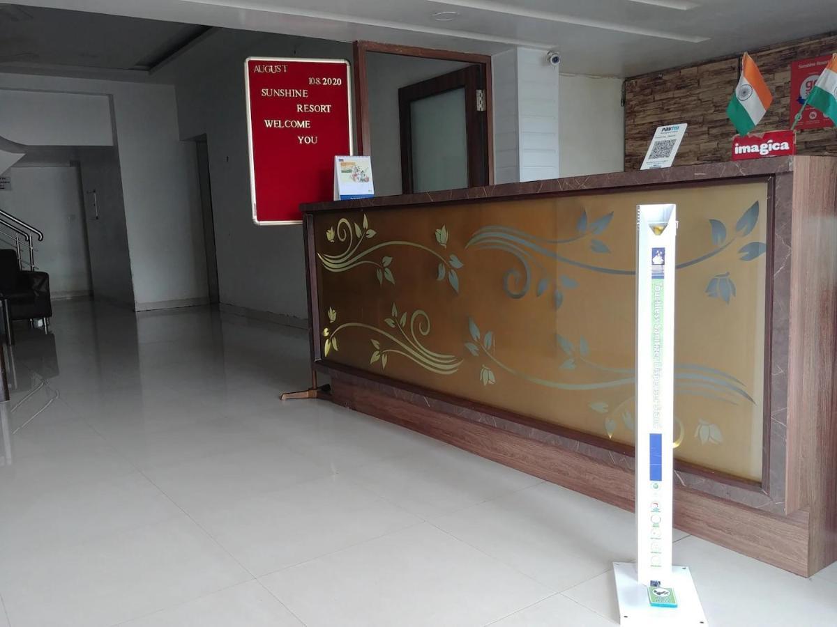 Sunshine Resort Lonavala Kültér fotó