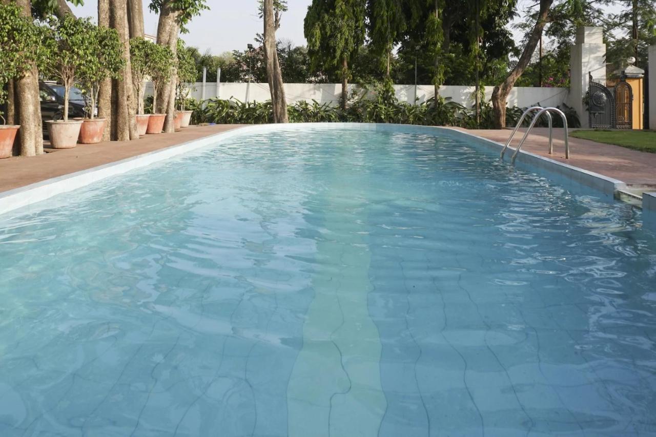 Sunshine Resort Lonavala Kültér fotó